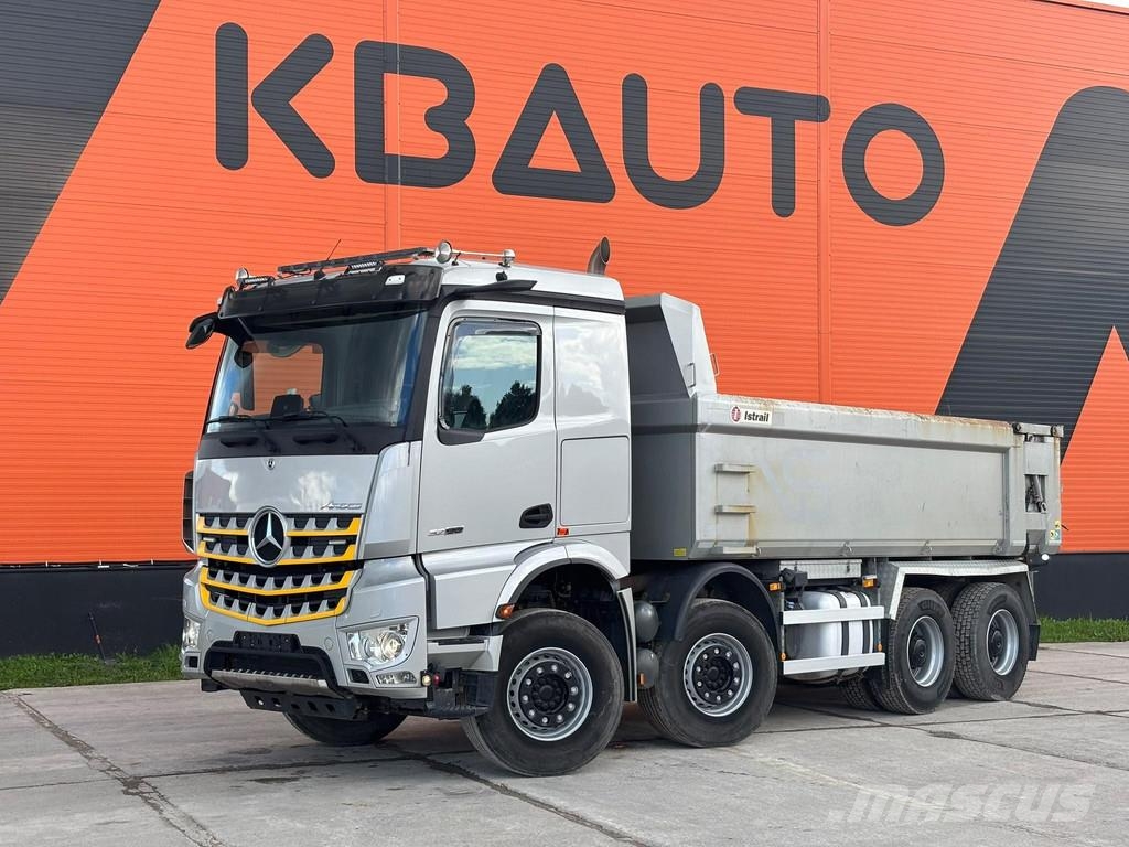 Mercedes-Benz Arocs 3258 8x4 RETARDER / BOX L=5542 mm Pašizgāzējs