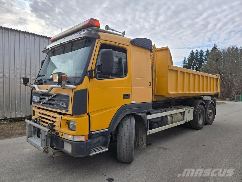Volvo FM12 6X2 شاحنات قلابة