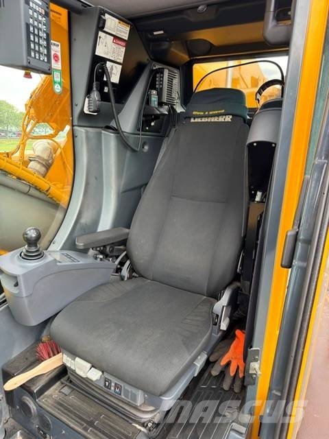 Liebherr LTM 1130-5.1 Guindastes todo-terreno