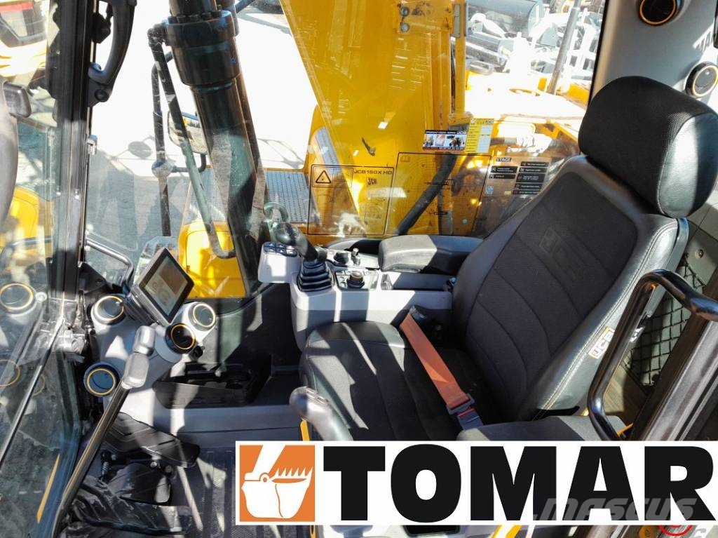 JCB 150 X HD Paletli ekskavatörler