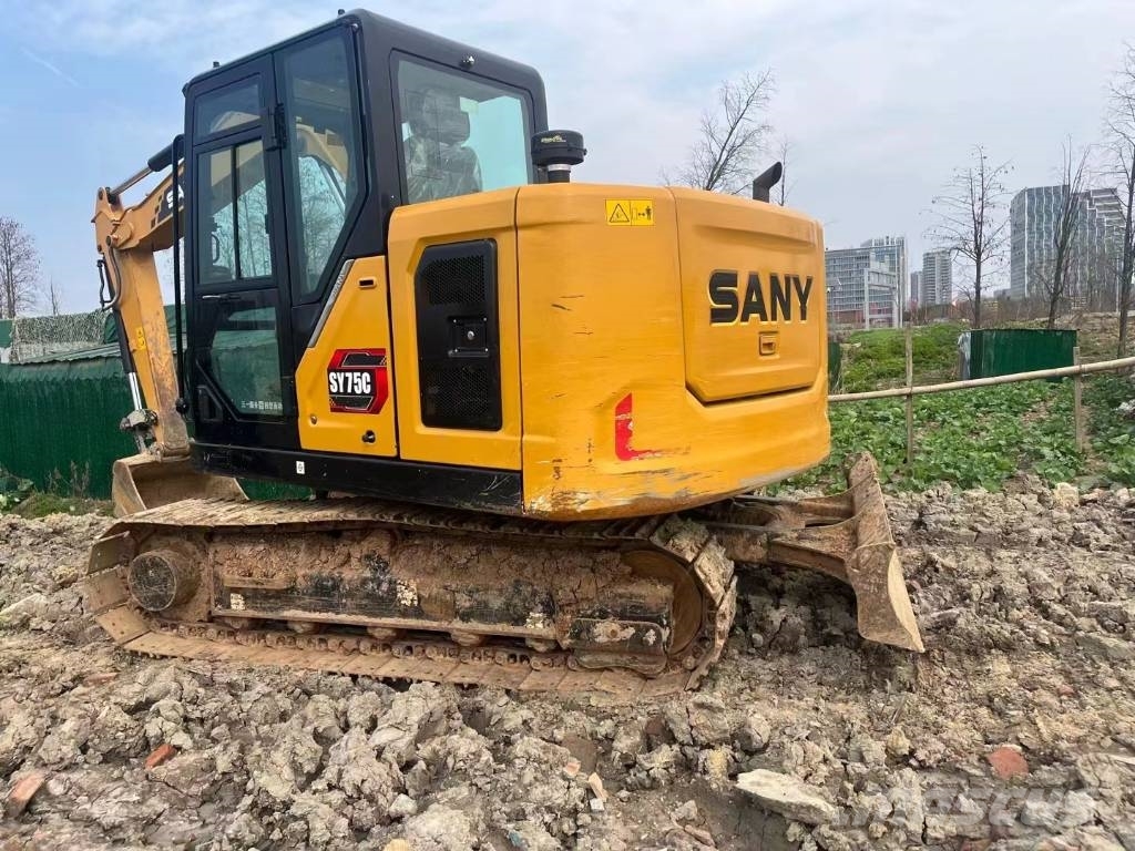 Sany SY 75 C Pásová rýpadla