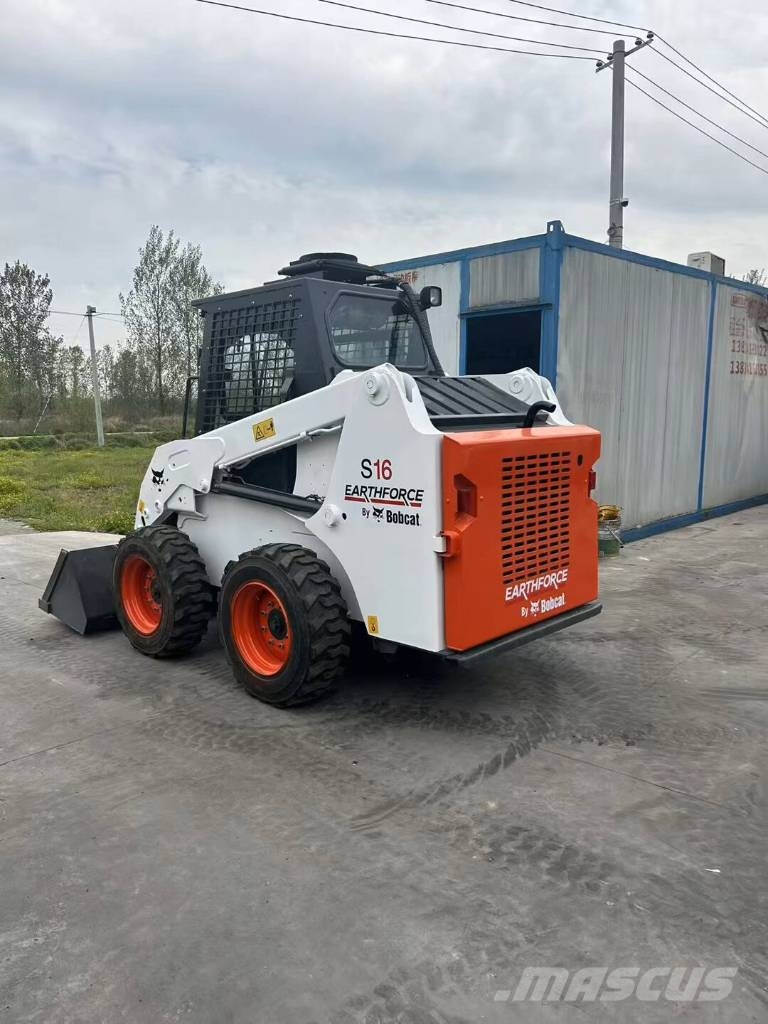Bobcat S 16 Source factory 滑移轉向裝載機