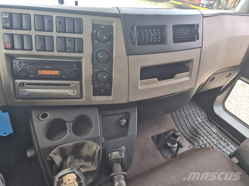 Volvo FL240 4x2 //Hydraulic Ramp// Araç tasiyicilar