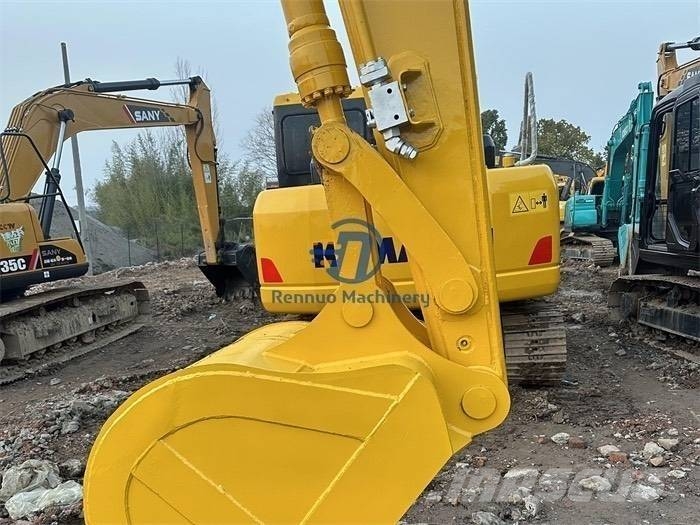 Komatsu PC 120-8 حفارات زحافة