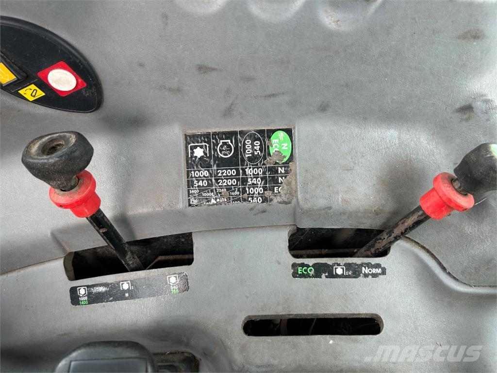 Case IH CS 120 Tractores