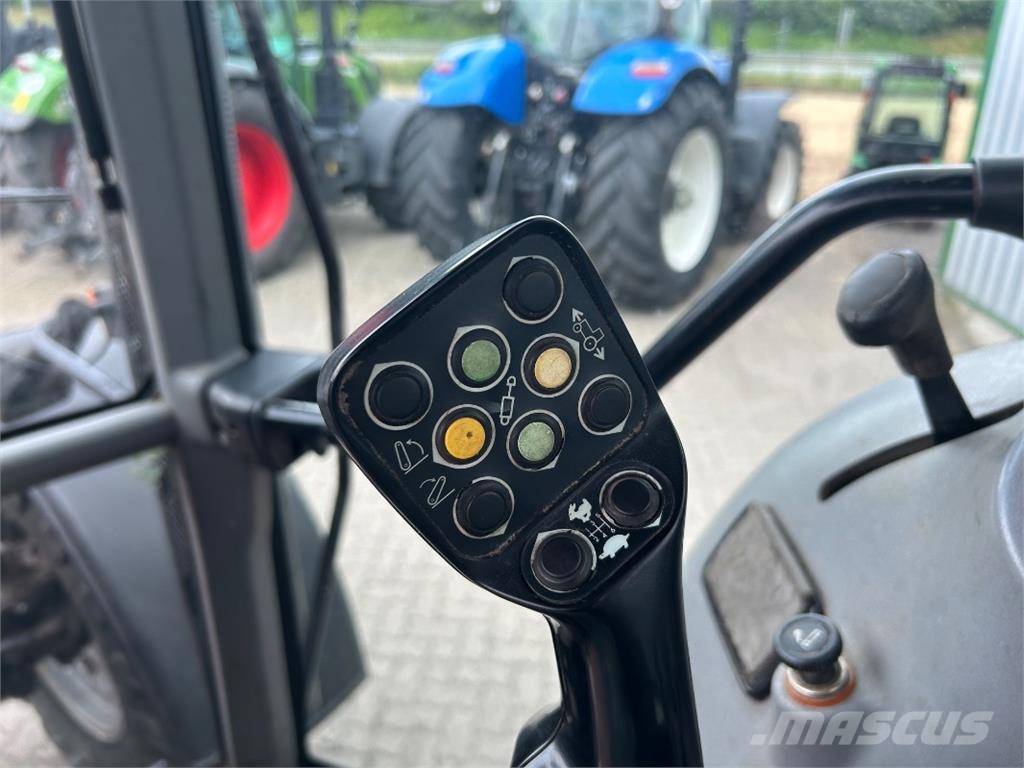 Case IH CS 120 Tractores