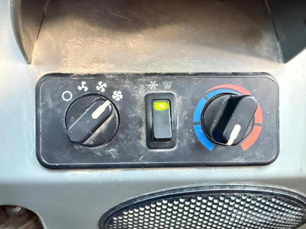 Bobcat T770 | HF | Joystick | A/C Skid steer mini utovarivači