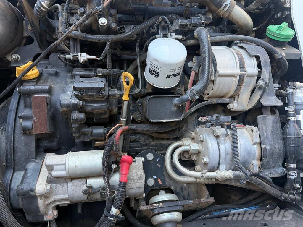 Bobcat T770 | HF | Joystick | A/C Skid steer mini utovarivači