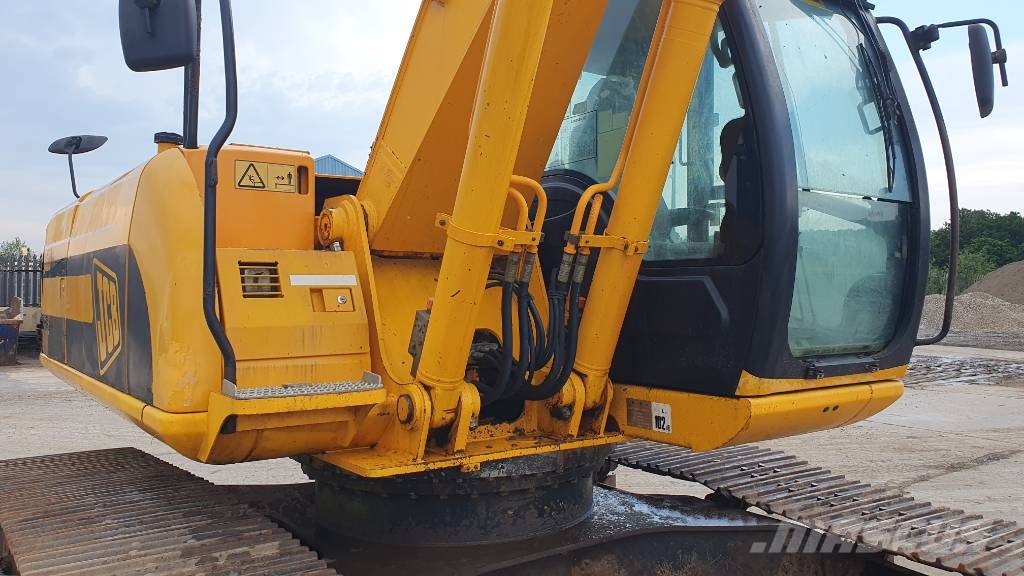 JCB JS 220 LC Escavatori cingolati