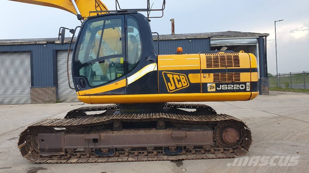JCB JS 220 LC Escavatori cingolati