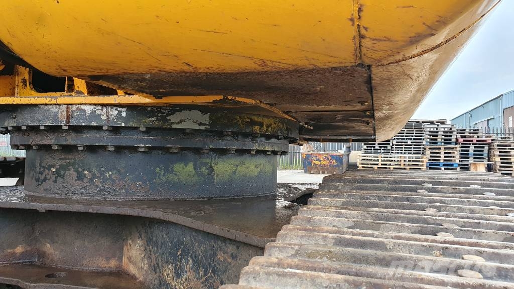JCB JS 220 LC Escavatori cingolati