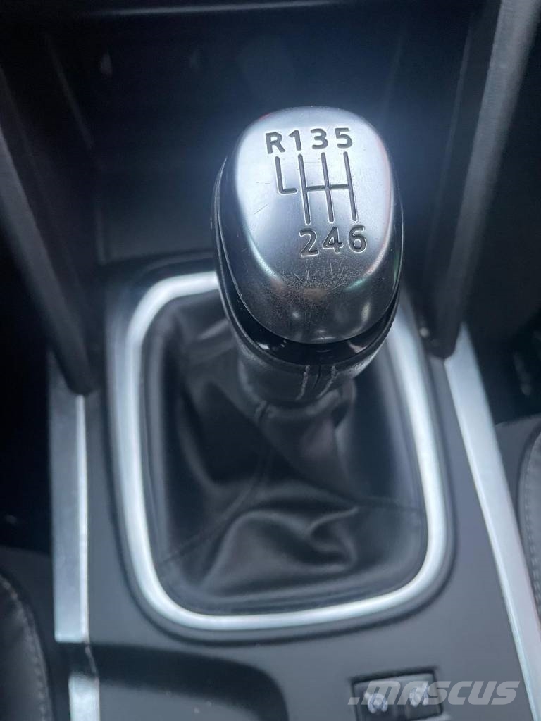 Renault Megane Biler