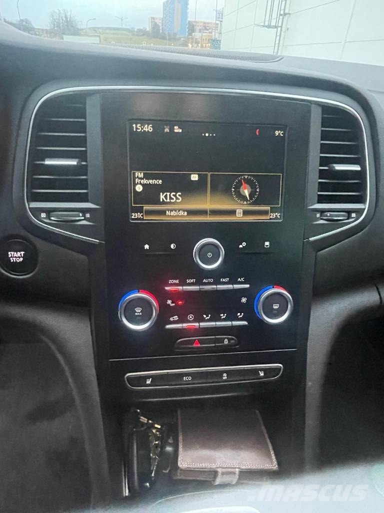 Renault Megane Biler