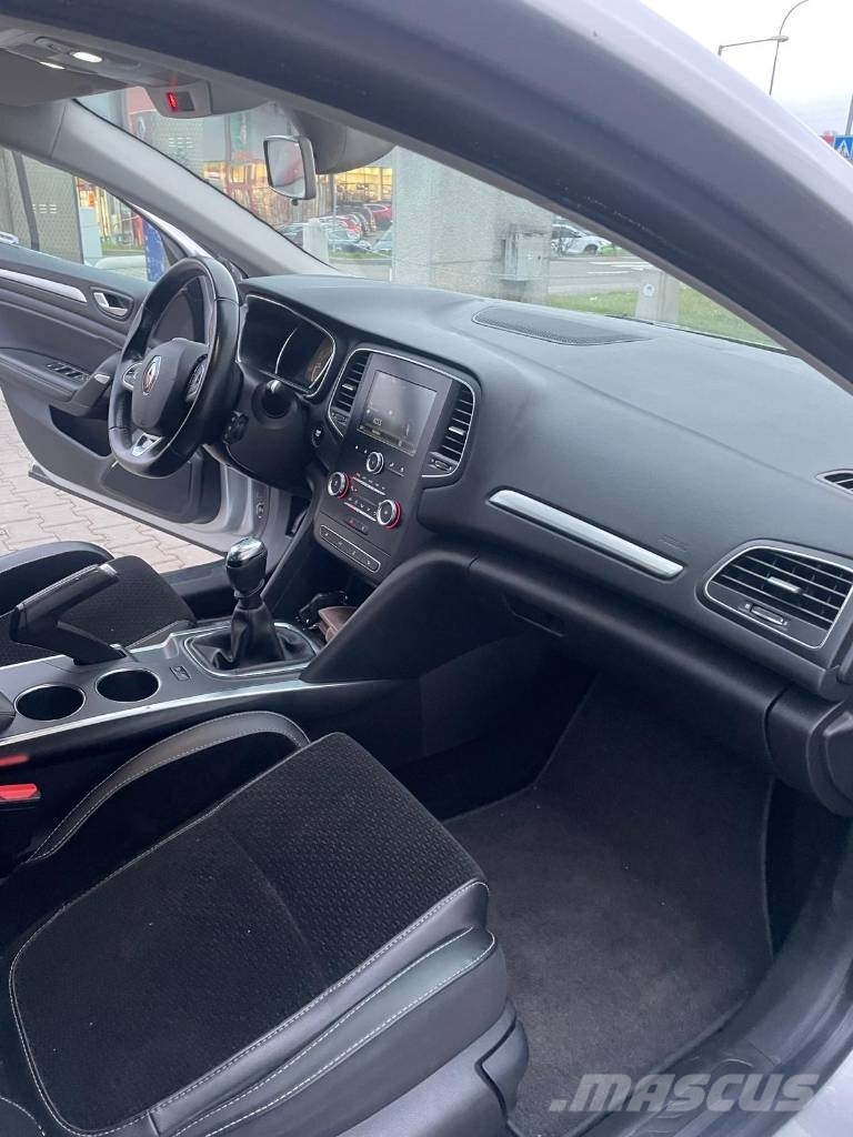 Renault Megane Biler