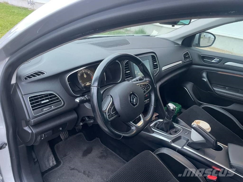 Renault Megane Biler