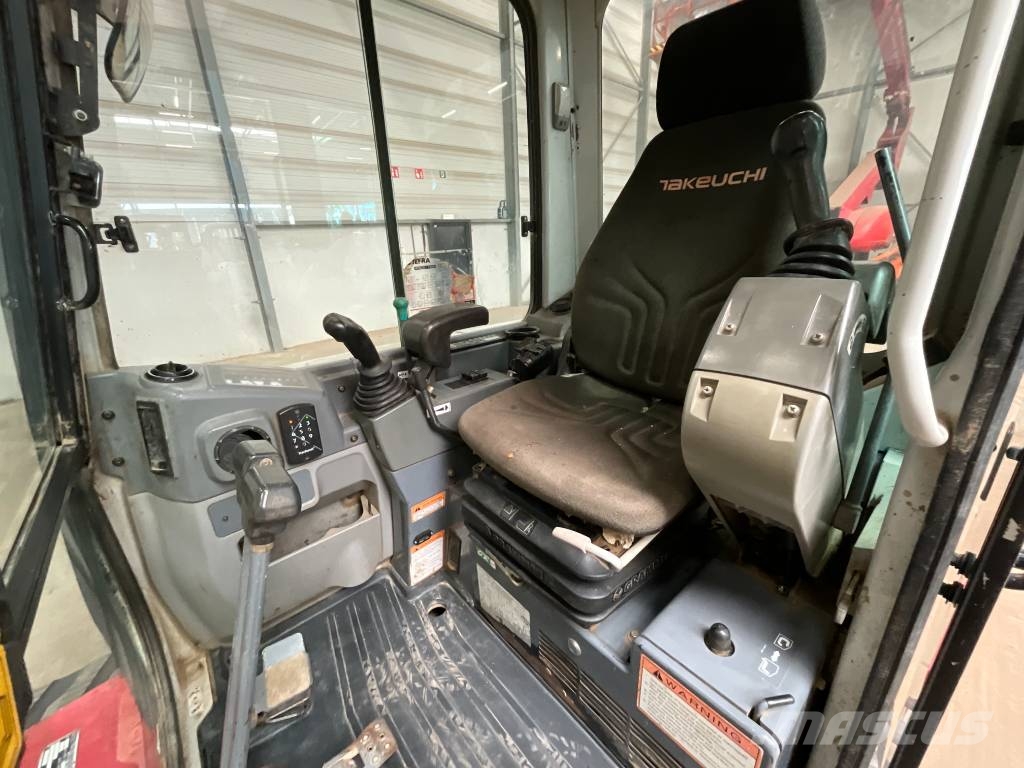 Takeuchi TB 250 Minigravere <7t