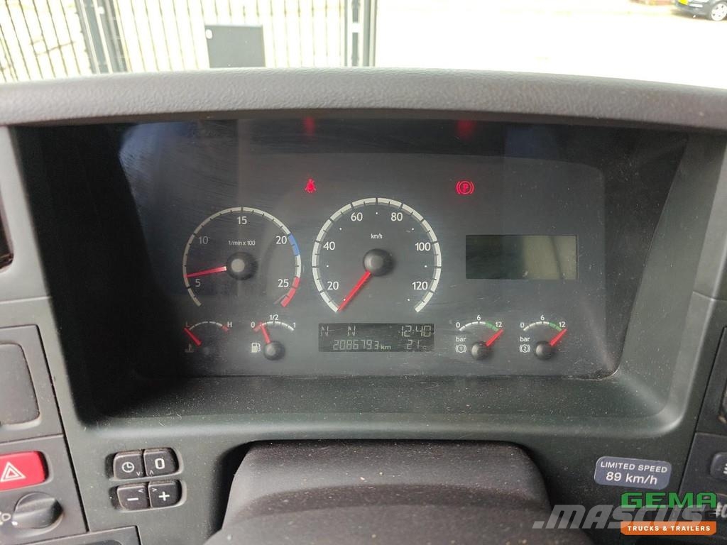 Scania P 230 B 4X2 Euro5 Day Cab - Haller S LF18m3 - Side Renovasjonsbil