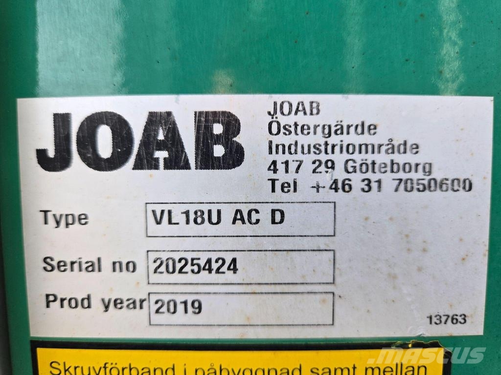 Volvo FM380 6X2 JOAB 2 CONTAINER Camiones portacubetas