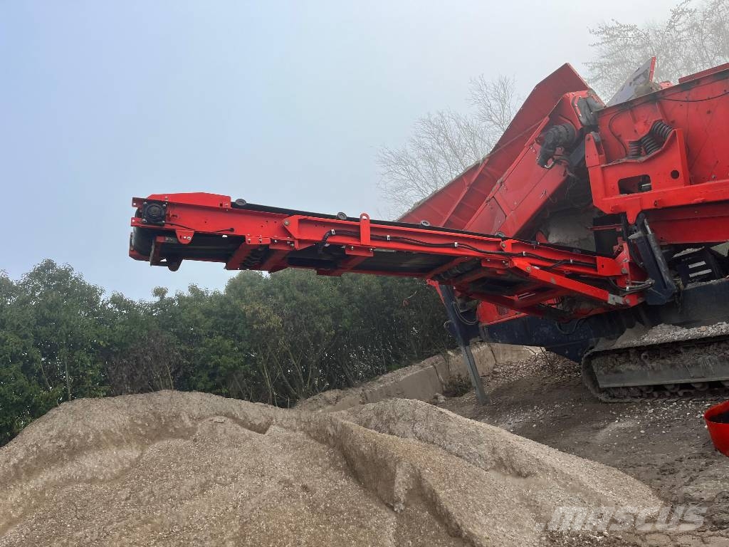 Terex Finlay 883 Mobiele zeefinstallaties
