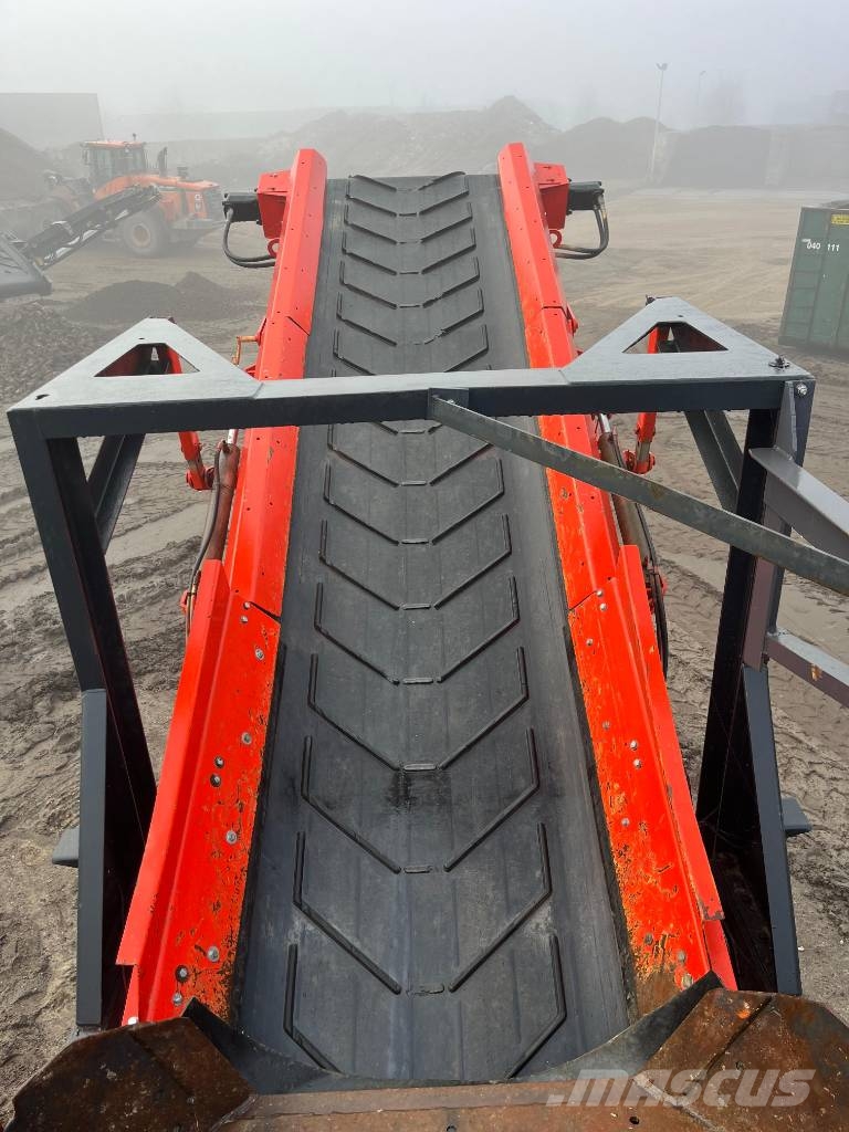 Terex Finlay 883 Mobiele zeefinstallaties