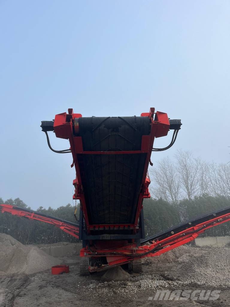 Terex Finlay 883 Mobiele zeefinstallaties