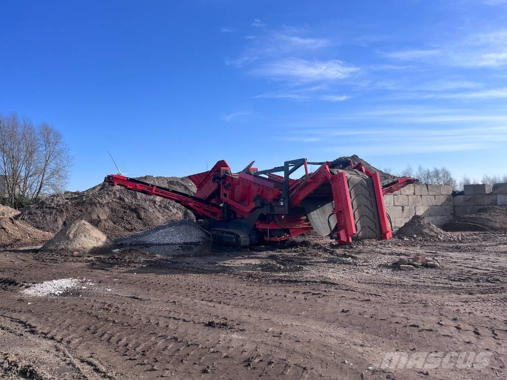 Terex Finlay 883 Mobiele zeefinstallaties