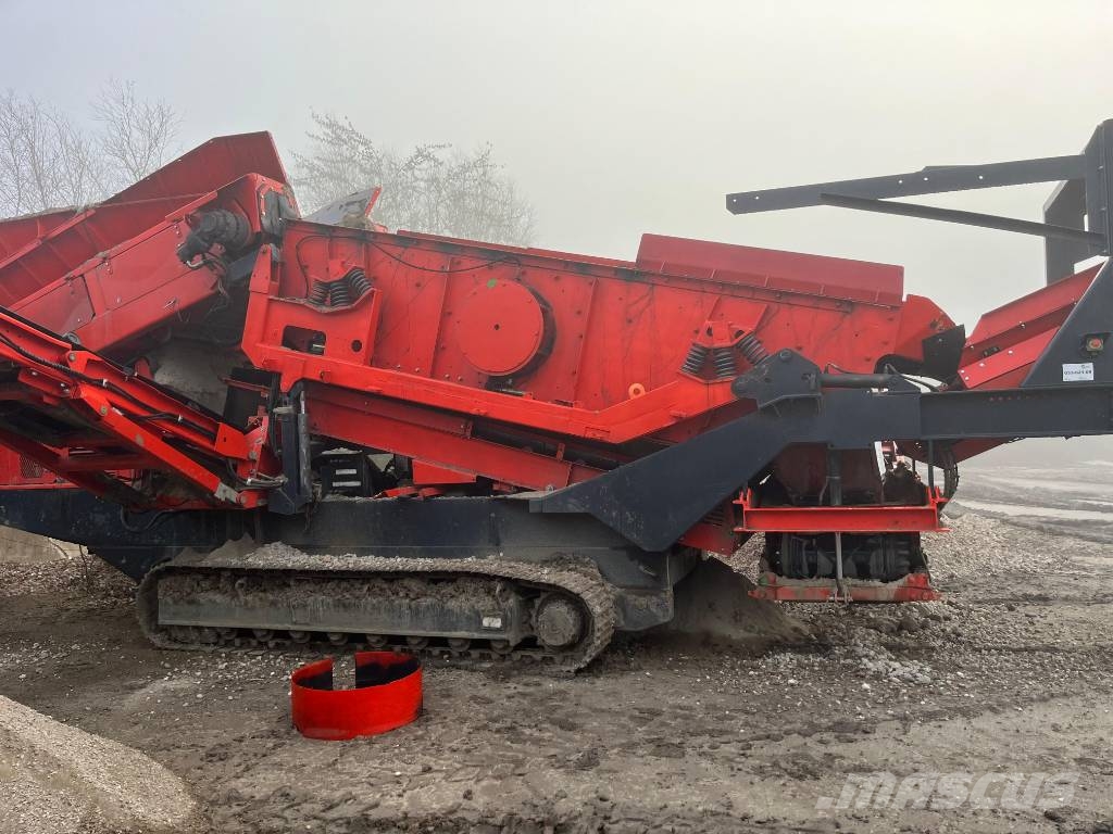 Terex Finlay 883 Mobiele zeefinstallaties