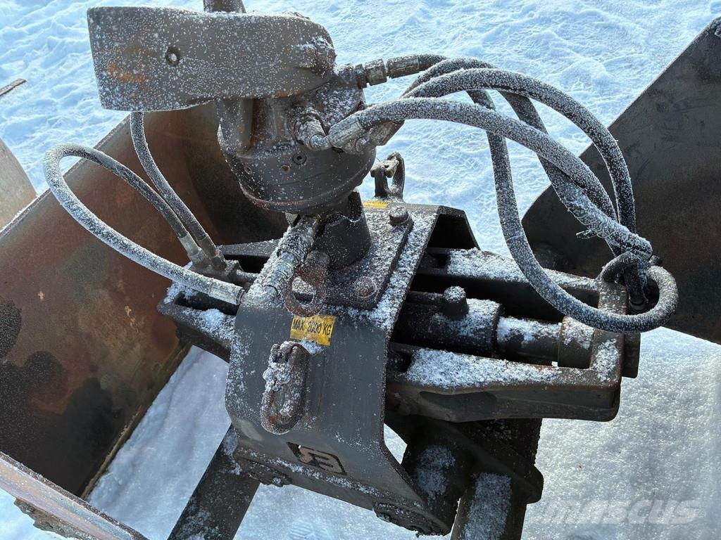 Bakker KST-80 Pinzas