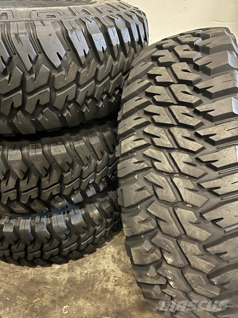 Goodyear 37x12.50R16.5 LT Wrangler MT/R Nice used/Demo Neumáticos, ruedas y llantas
