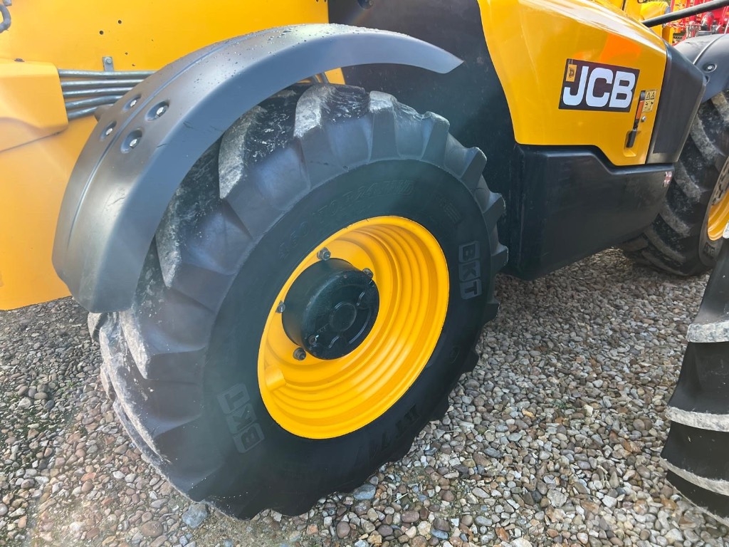 JCB 531-70 Agri Super Telescopic handlers