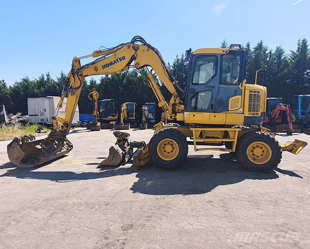 Komatsu PW 118 MR-8 حفارات بعجل