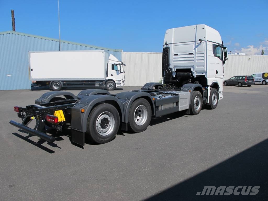 MAN TGX 35.520 8x2H-6 BL CH Wechselfahrgestell