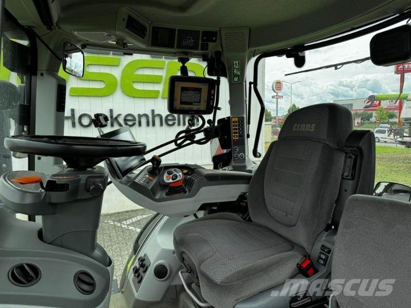 CLAAS AXION 830 트랙터