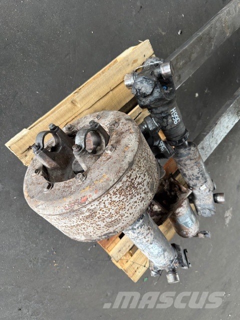 CAT 966 H CARDAN COMPLET Осі