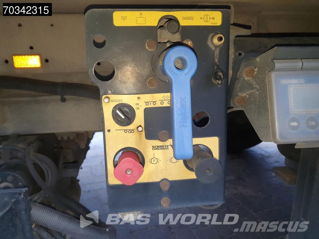 Schmitz Cargobull SCB*S3B Lift Axle Tailgate 250x270cm Piekabes ar temperatūras kontroli