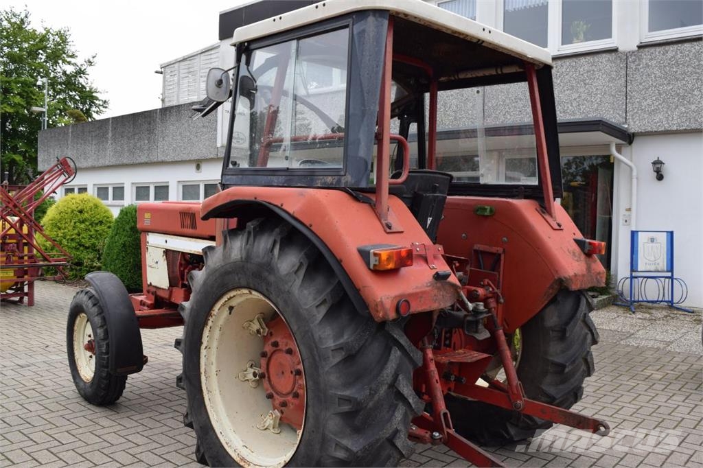 Case IH 743 S Tractoren