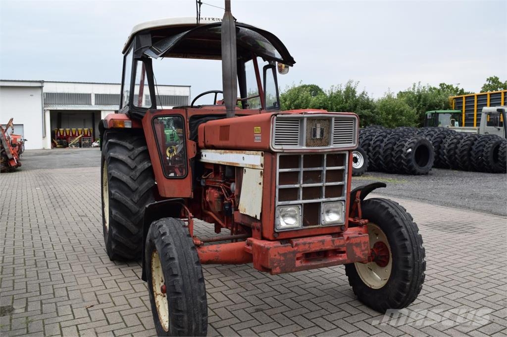Case IH 743 S Tractoren