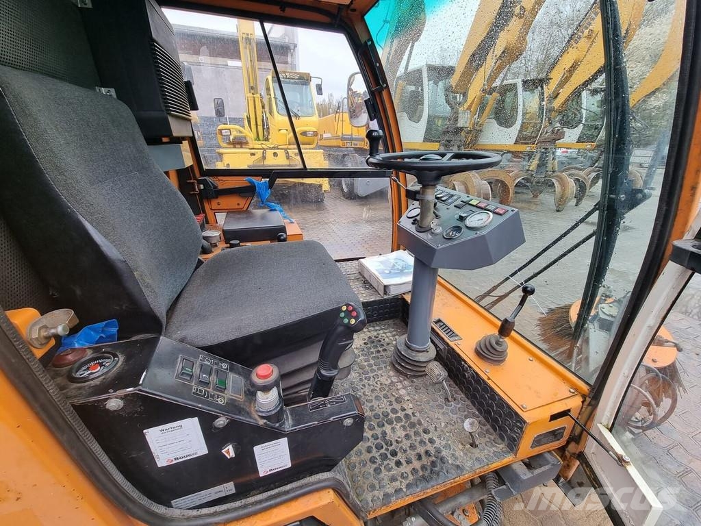 Schmidt AEBI Bougie MFH 2200 Sweepers