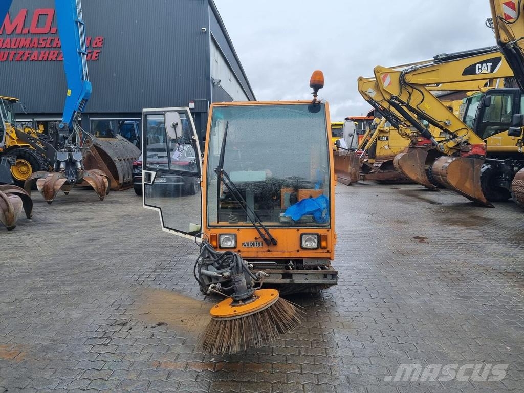 Schmidt AEBI Bougie MFH 2200 Sweepers
