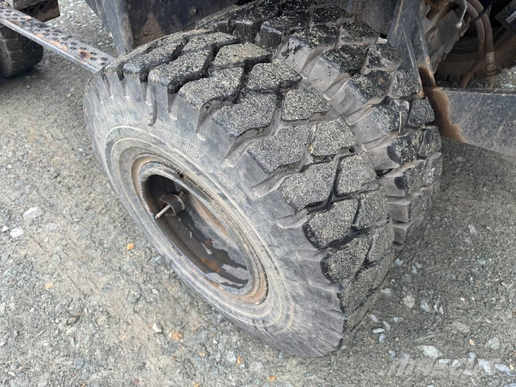 Doosan DX 57 W-7 Pelle sur pneus