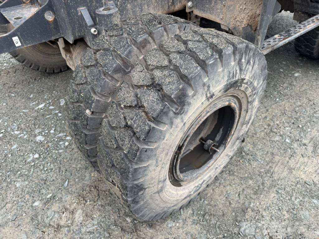 Doosan DX 57 W-7 Pelle sur pneus
