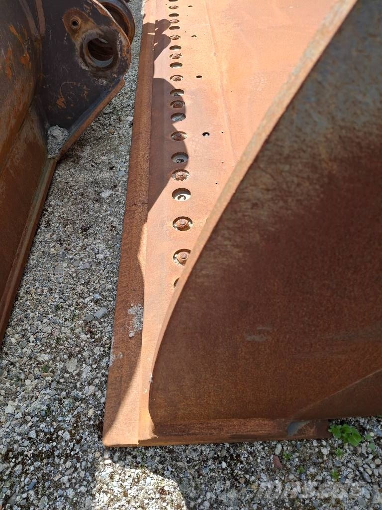 Volvo Schaufel L180 L180 WLA86757 #A-6668 Cucharones