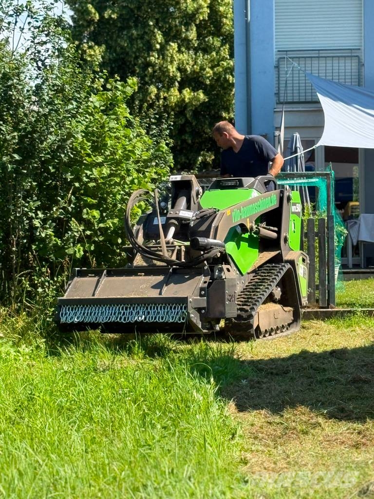 Eurocomach MTL 50 FULL WT, Breite ketten 1050mm Standard Scha Mini incarcatoare