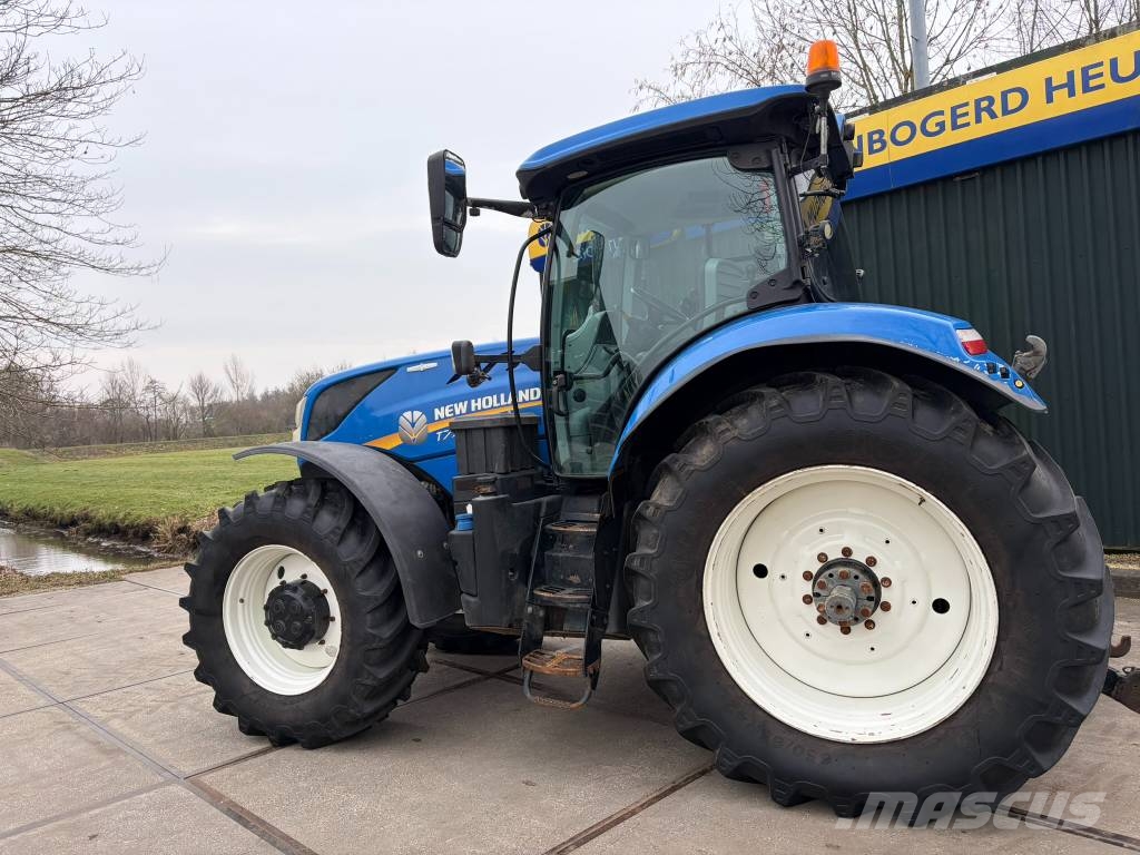 New Holland T 7.270 AC Traktorer