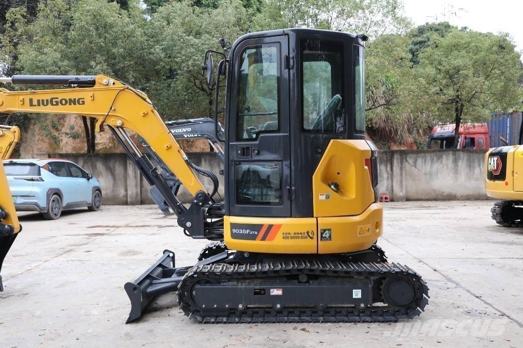 LiuGong 9035 Mini kotrók < 7t