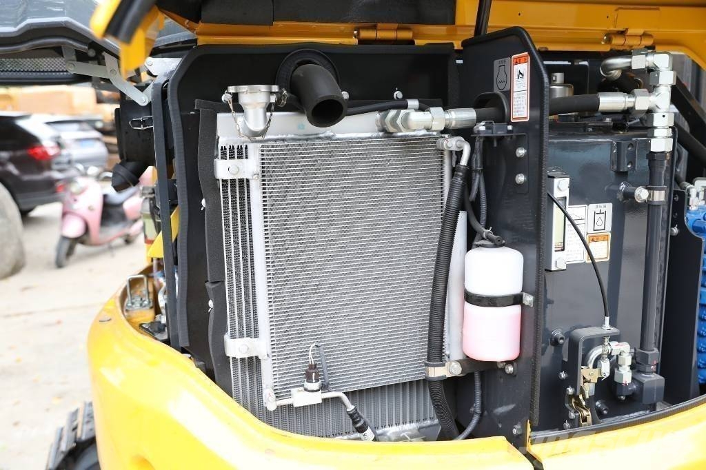 LiuGong 9035 Mini kotrók < 7t