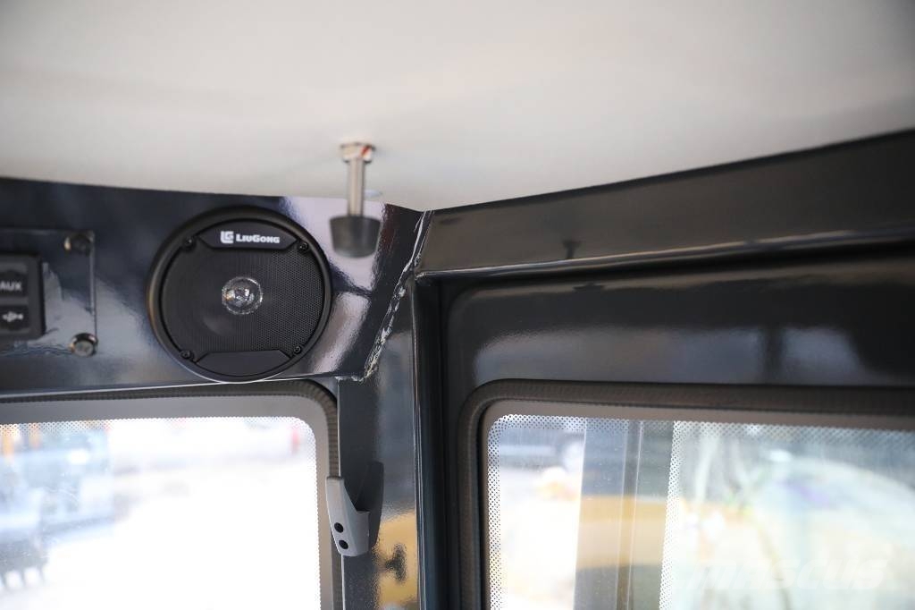 LiuGong 9035 Mini kotrók < 7t