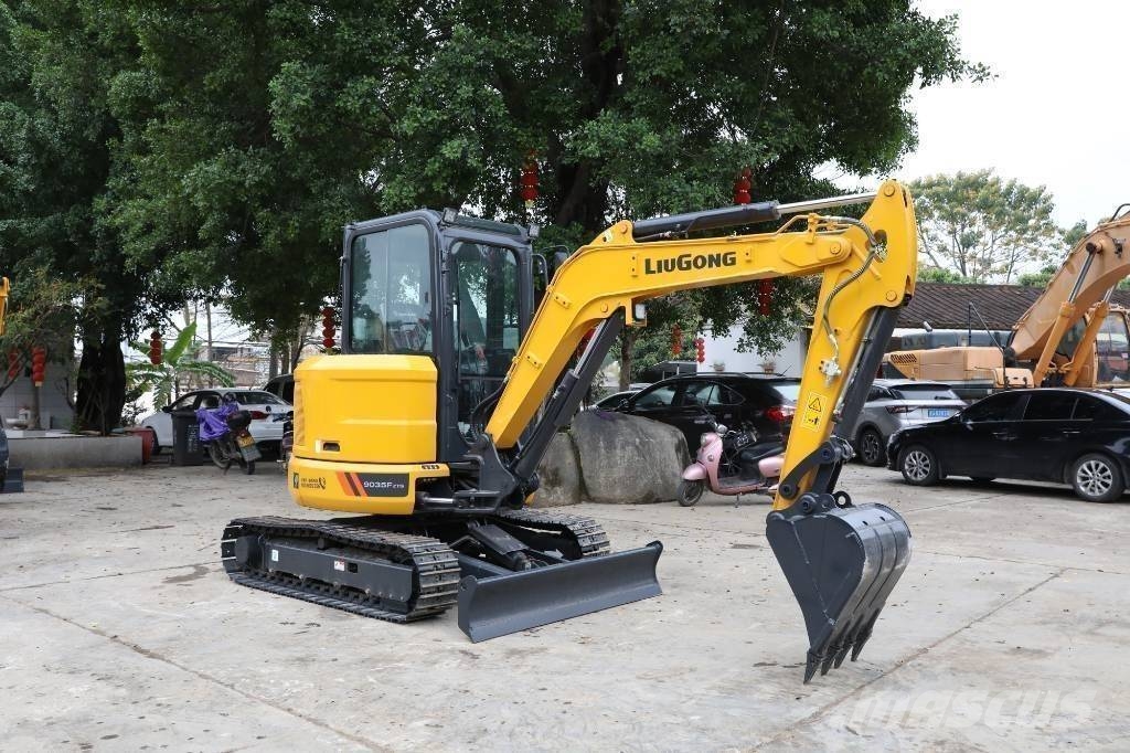 LiuGong 9035 Mini kotrók < 7t