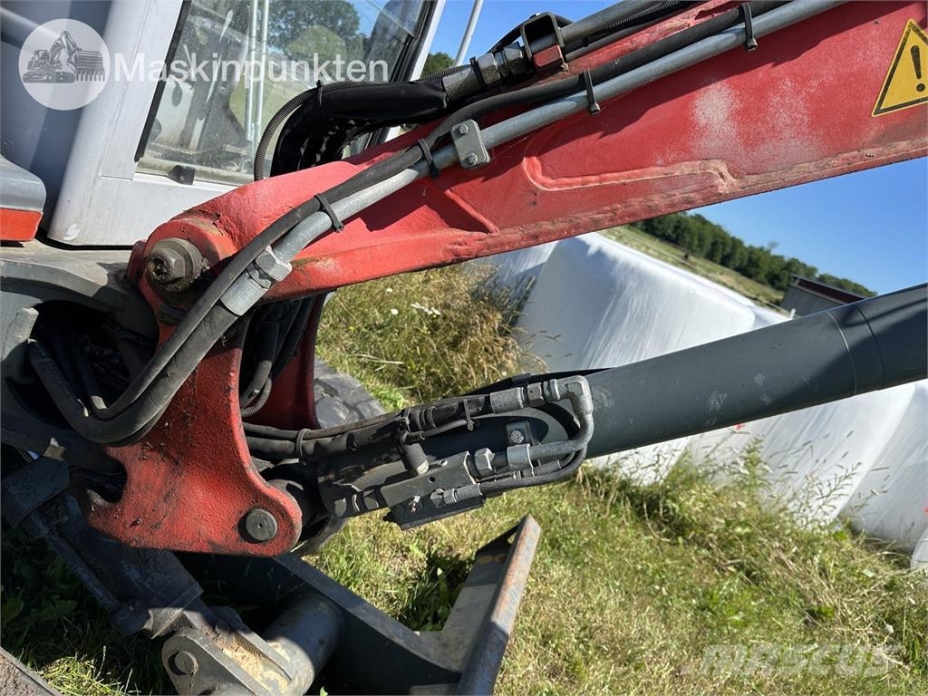 Neuson 50z3 RD حفارات زحافة