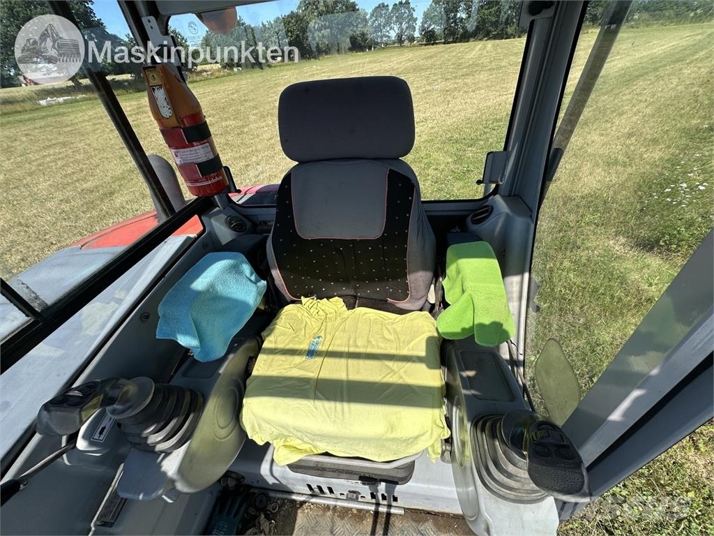 Neuson 50z3 RD حفارات زحافة